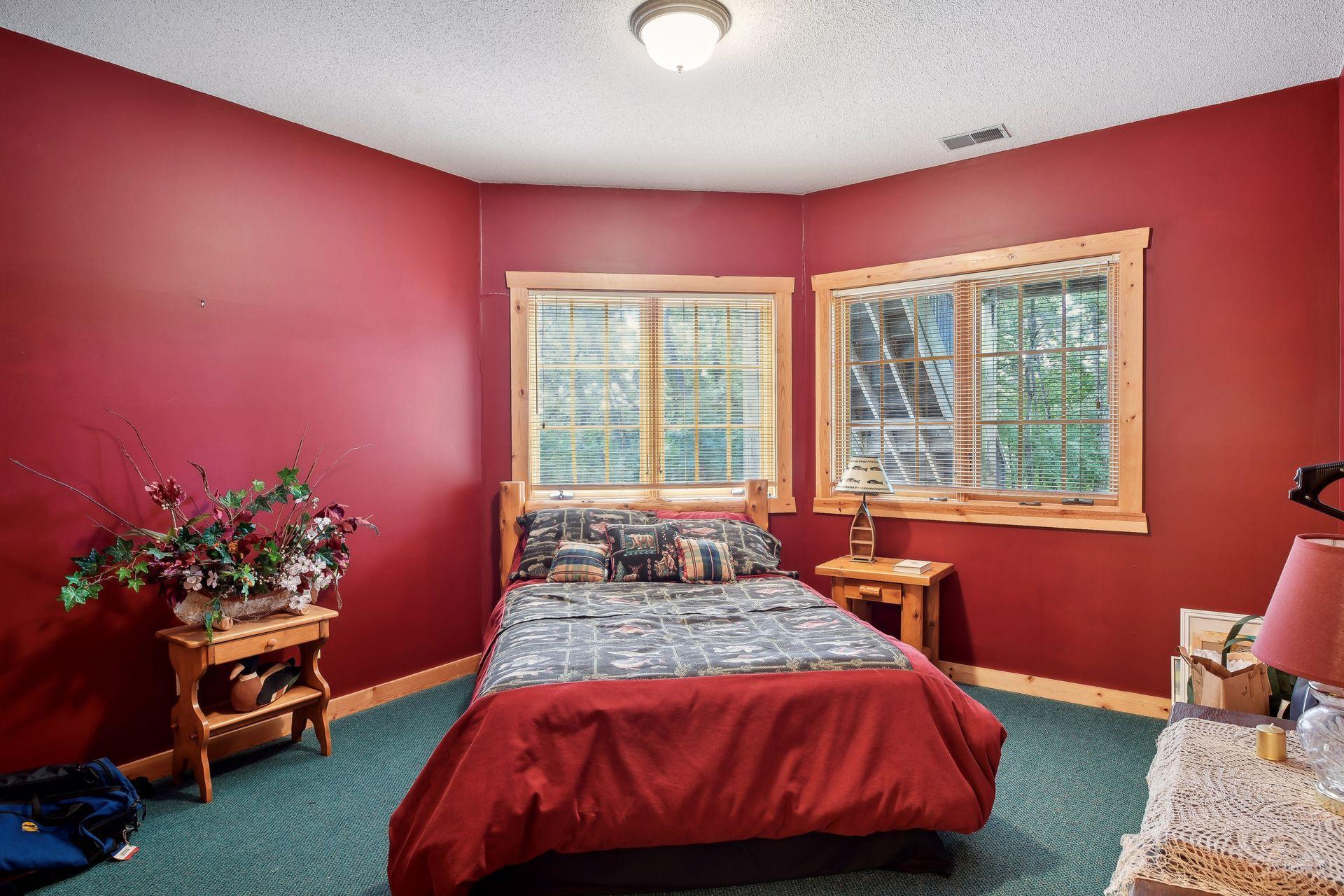 7020 Crowne Oak Road