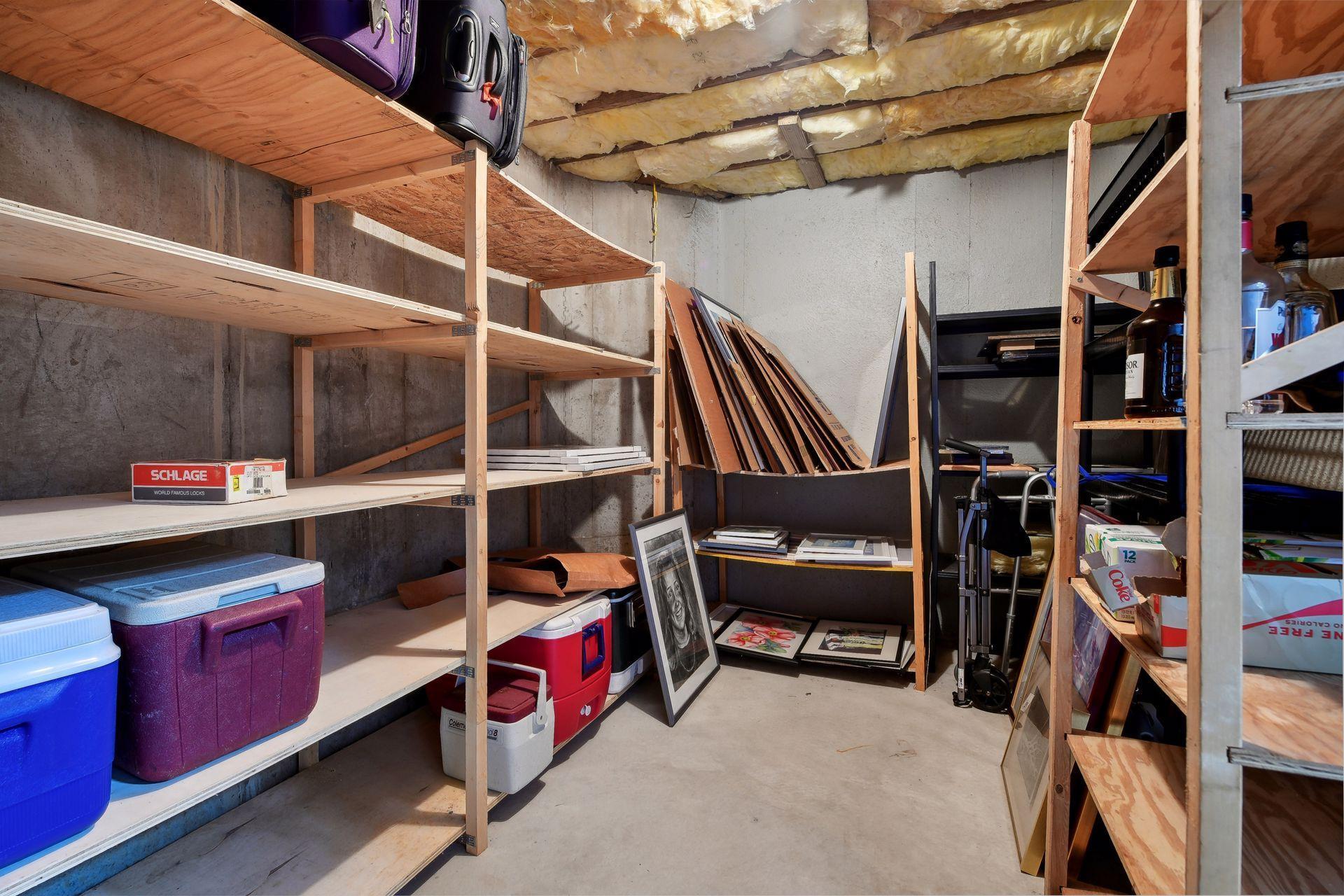 7020 Crowne Oak Road