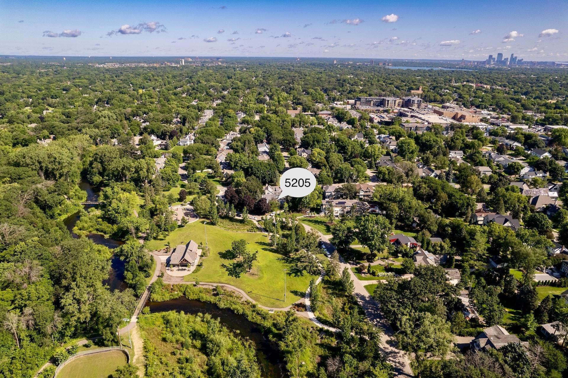 5205 Minnehaha Boulevard