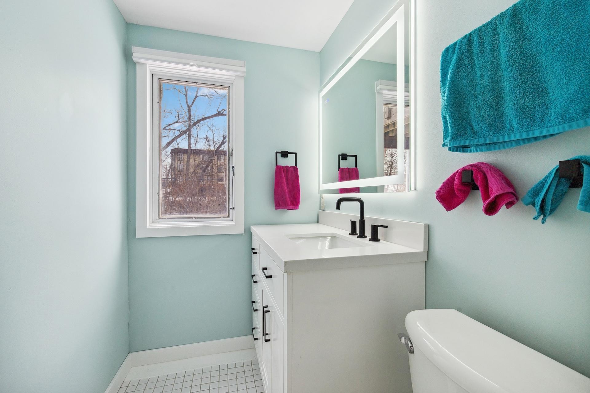 6105 Saint Johns Avenue