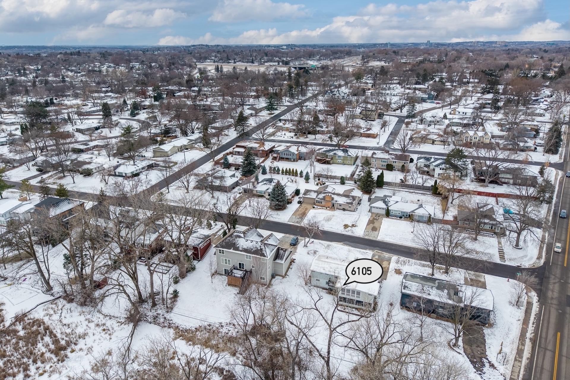 6105 Saint Johns Avenue
