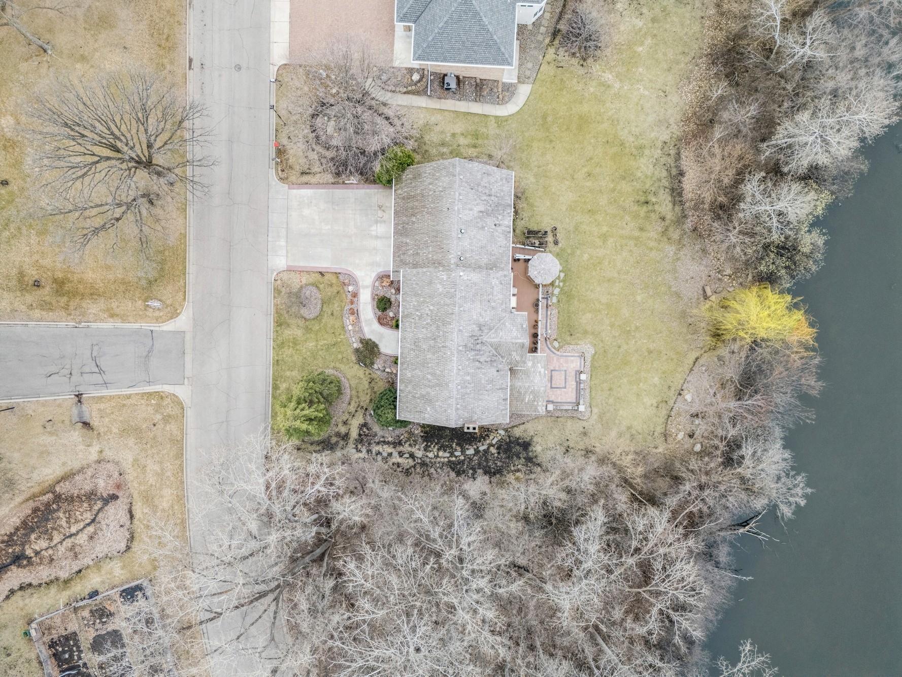 7600 Delaney Boulevard