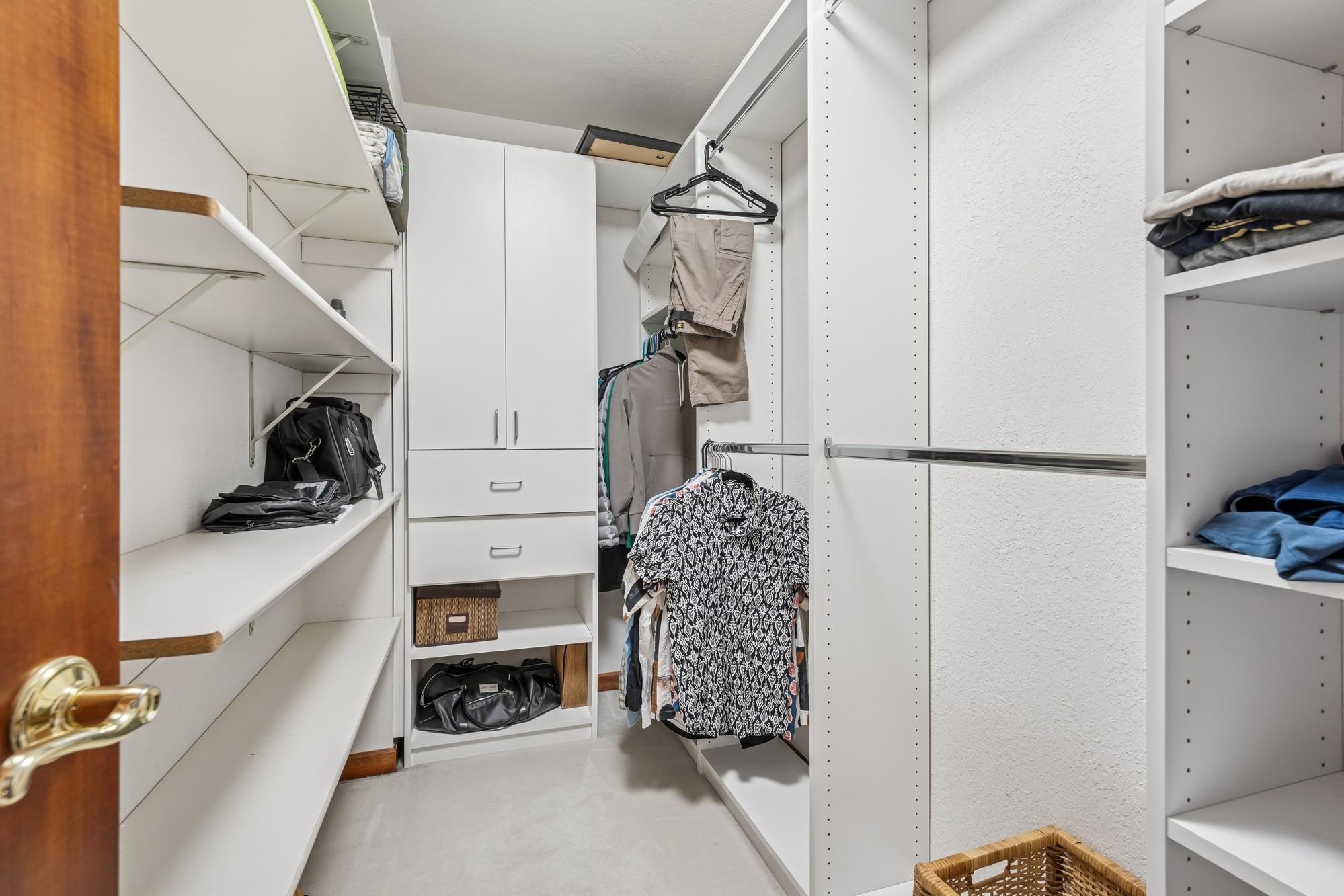 7600 Delaney Boulevard