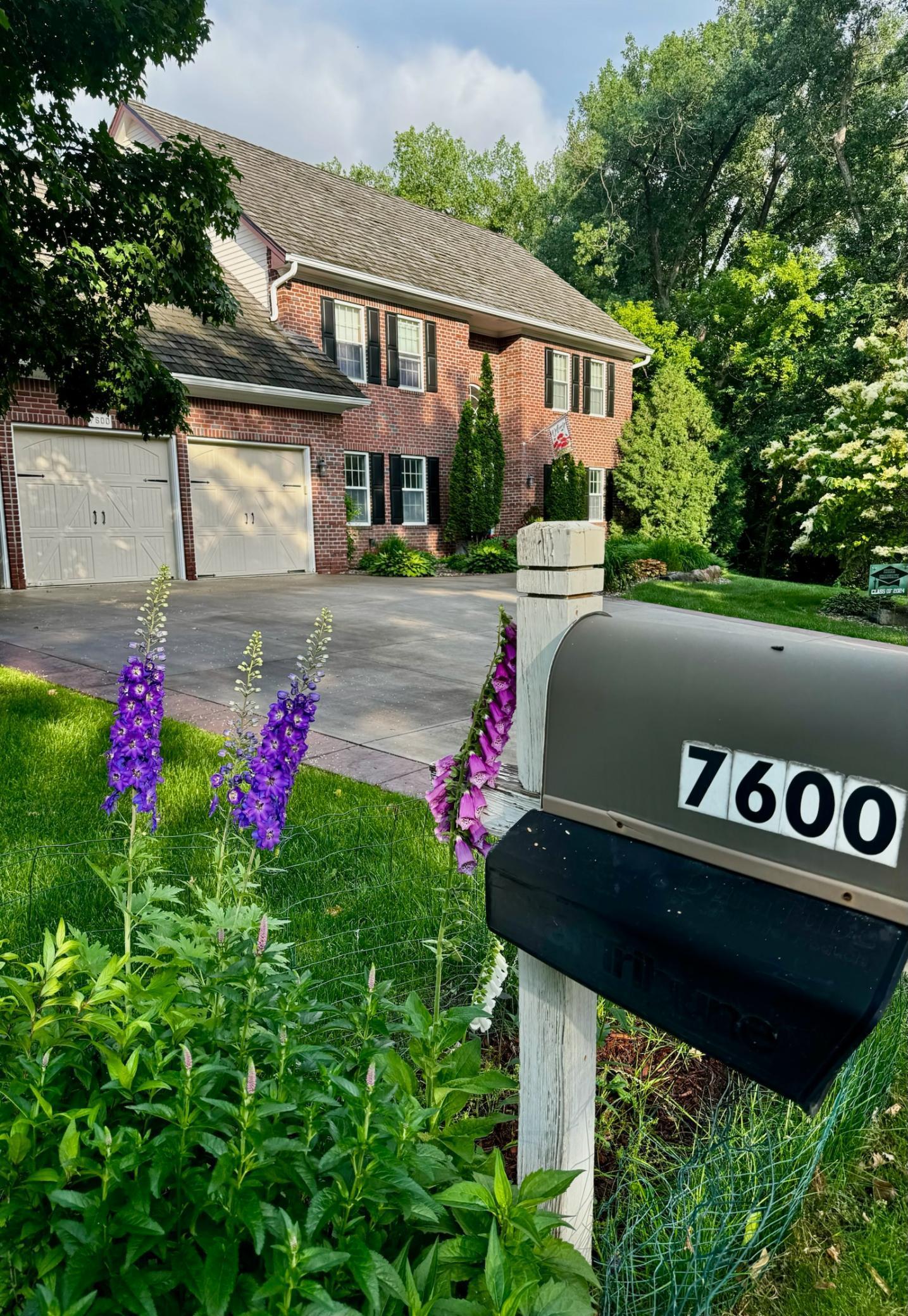 7600 Delaney Boulevard