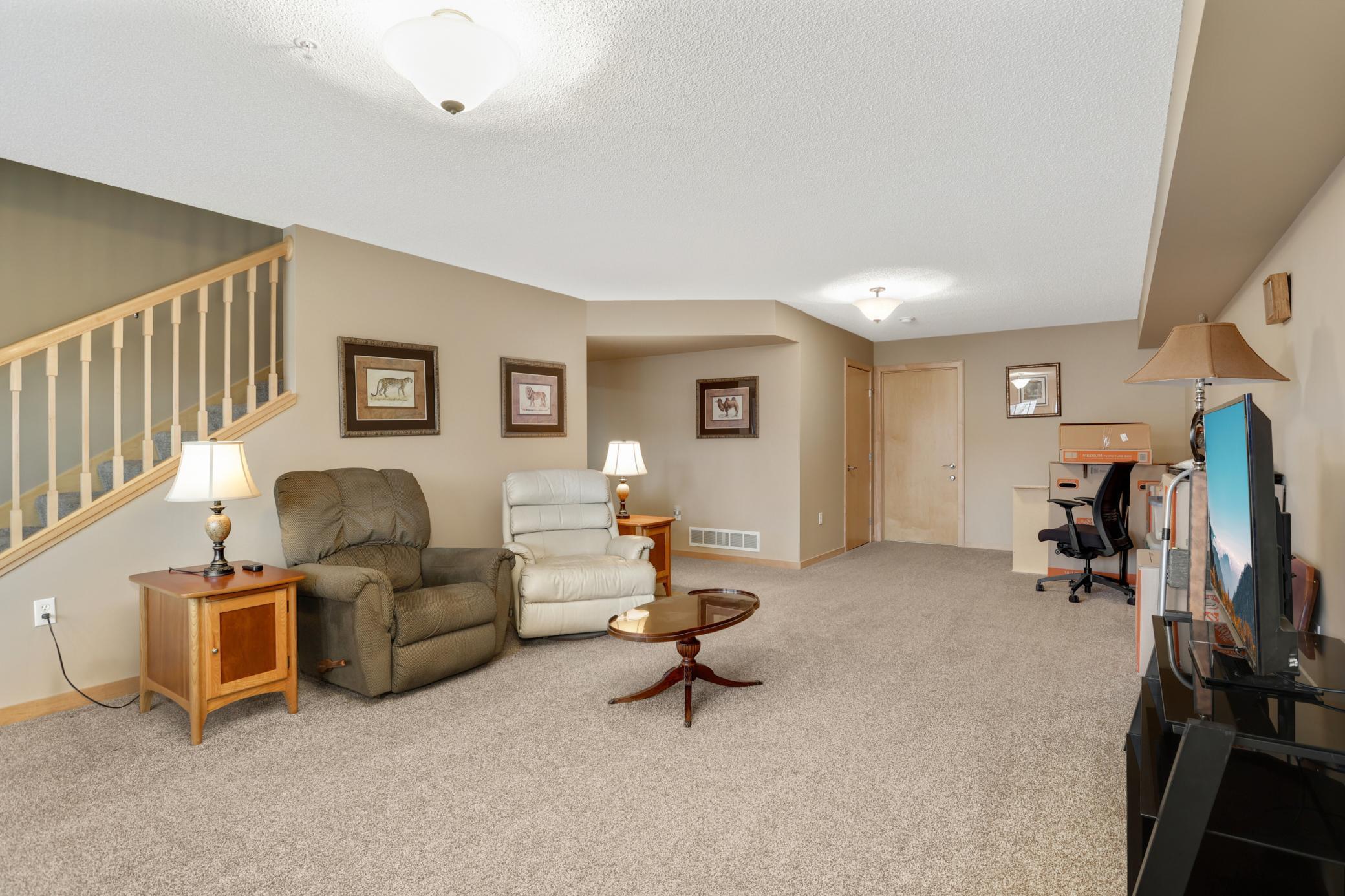 2109 Village Terrace
