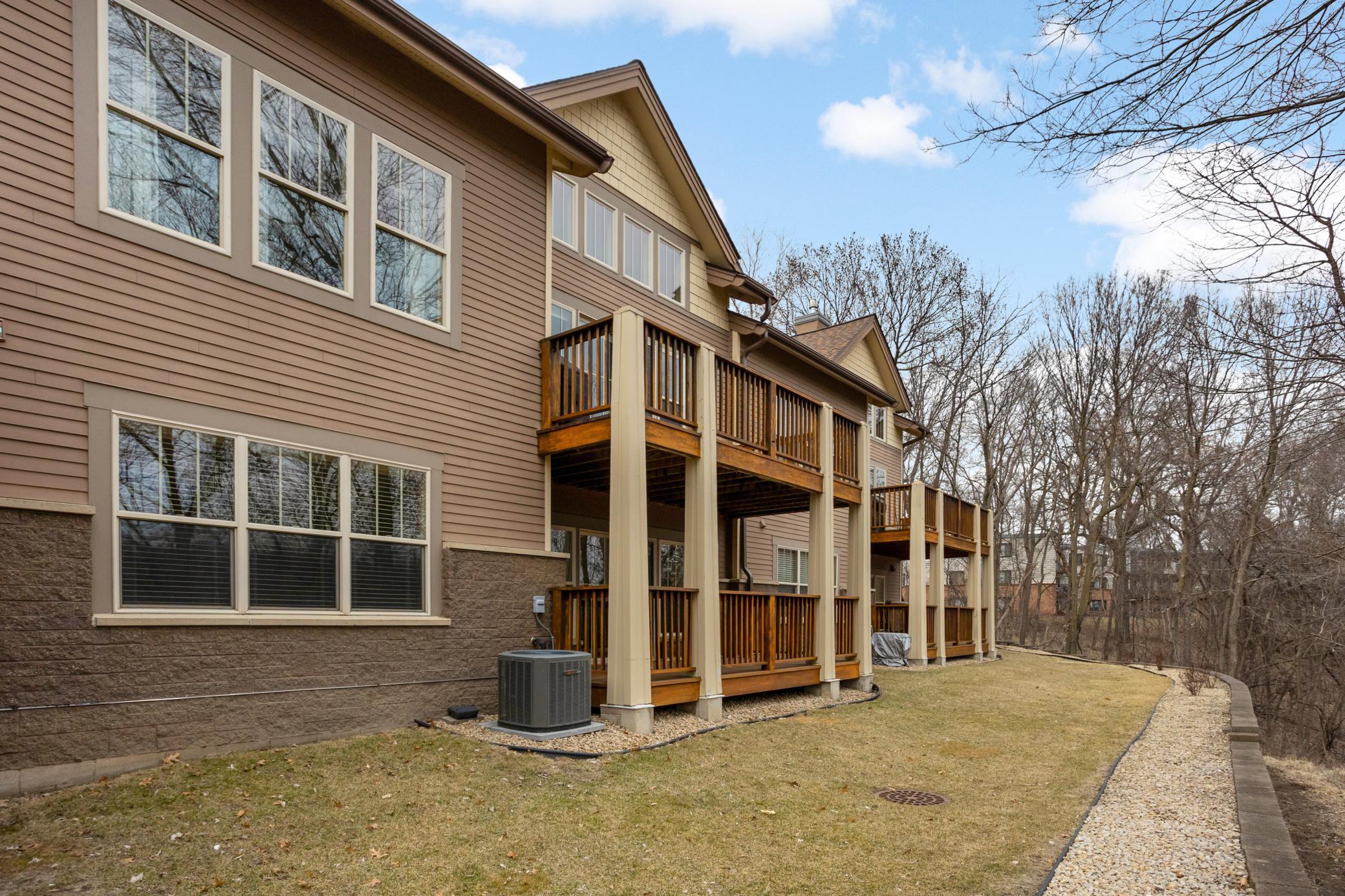 2109 Village Terrace