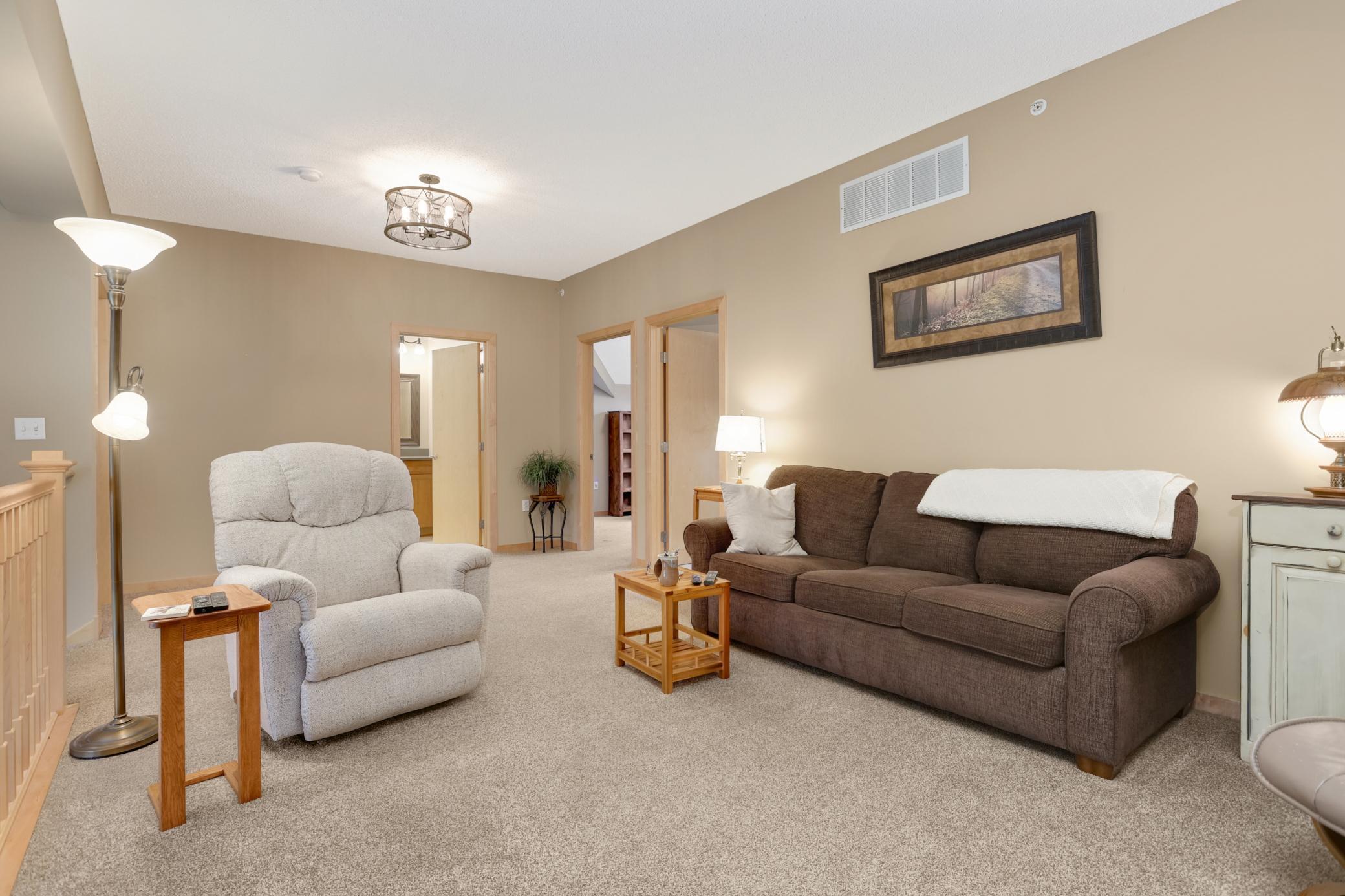 2109 Village Terrace