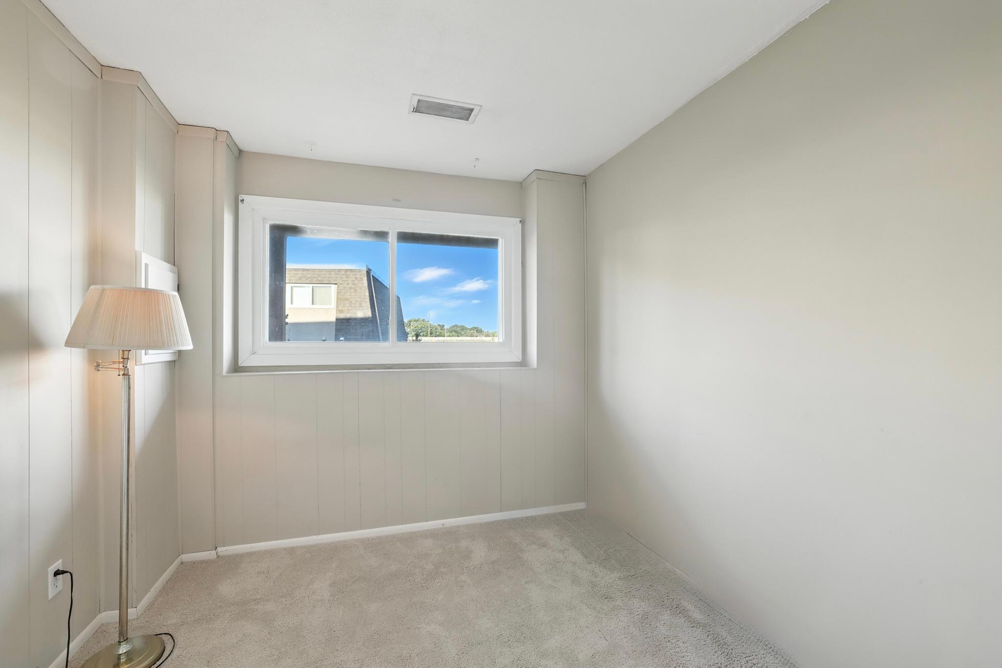 10535 Dupont Road S