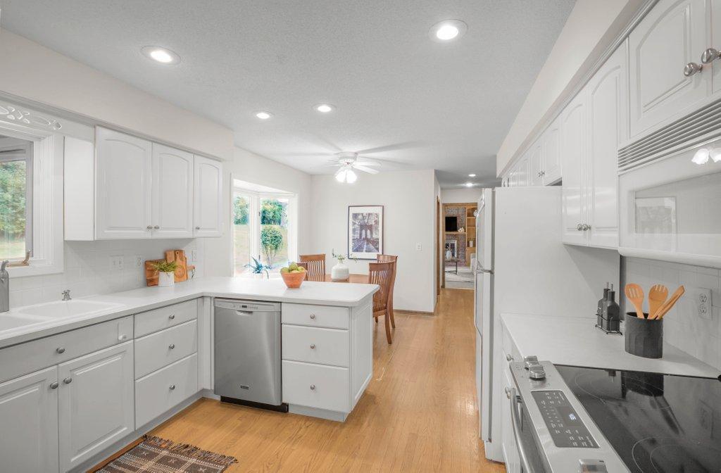 6809 Paiute Drive