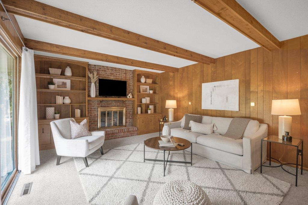 6809 Paiute Drive