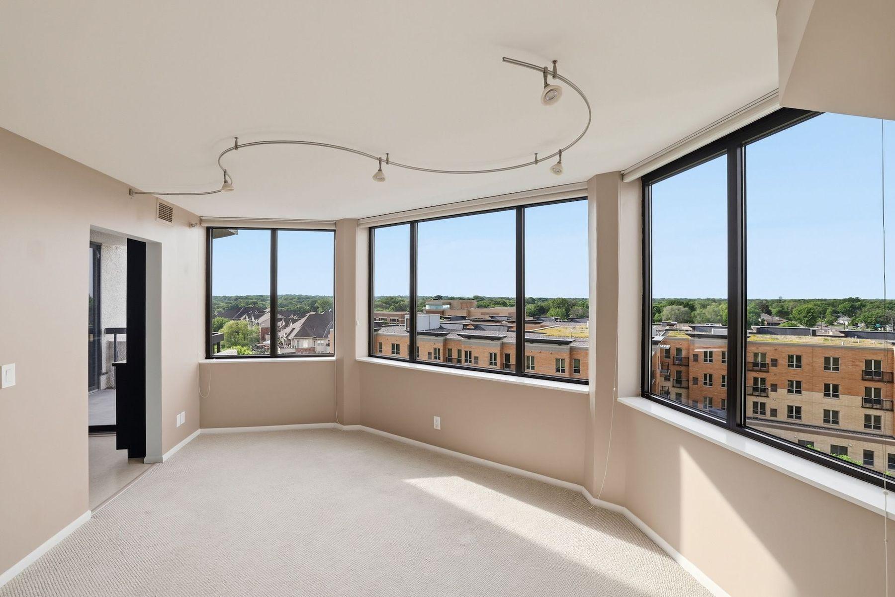 6566 France Avenue S Unit: 902
