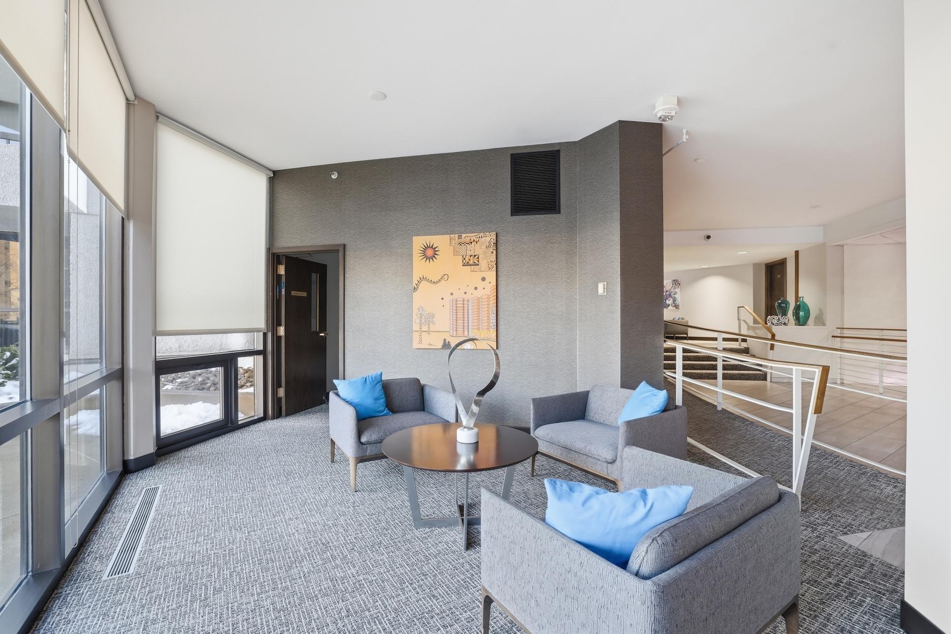 6566 France Avenue S Unit: 902