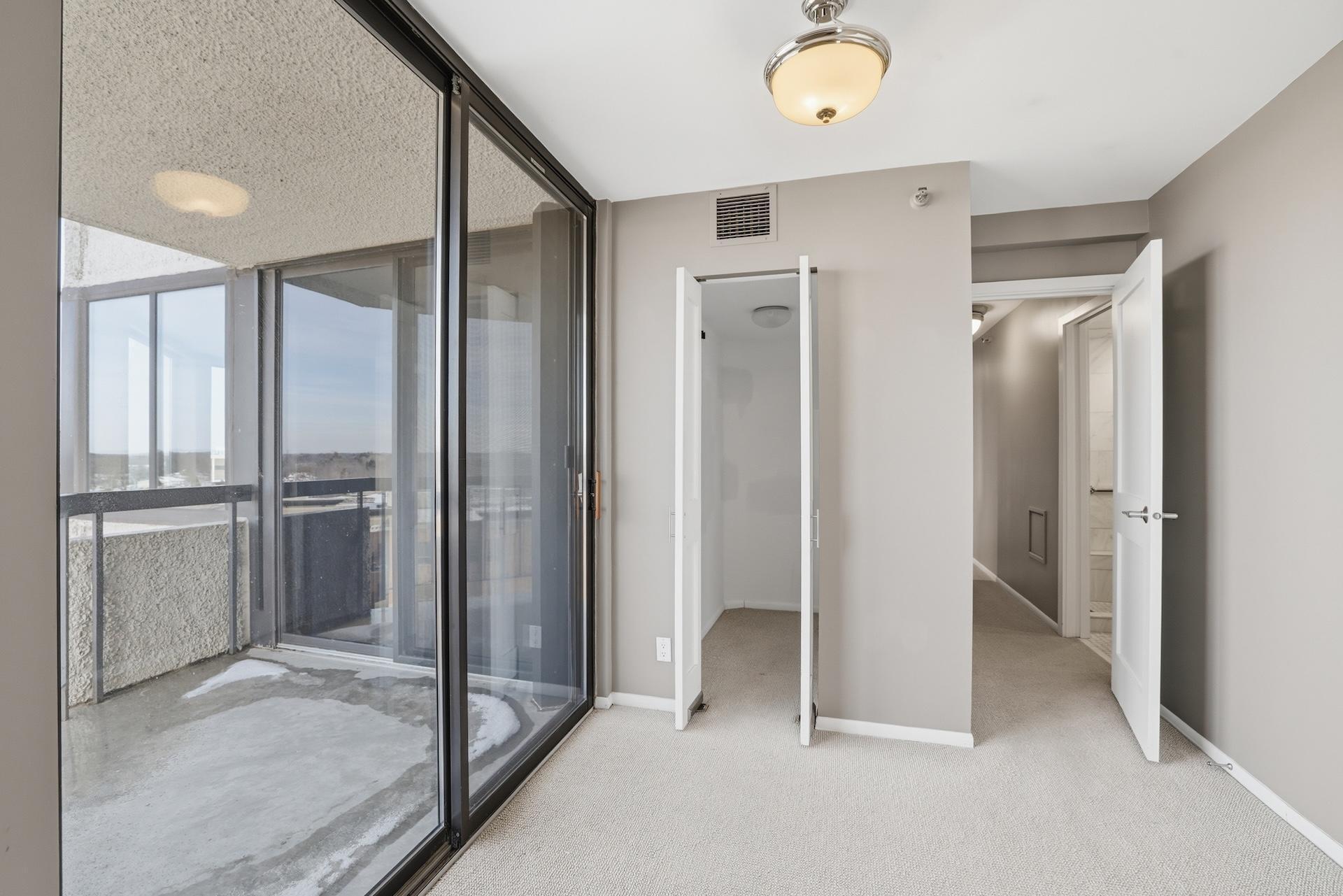6566 France Avenue S Unit: 902