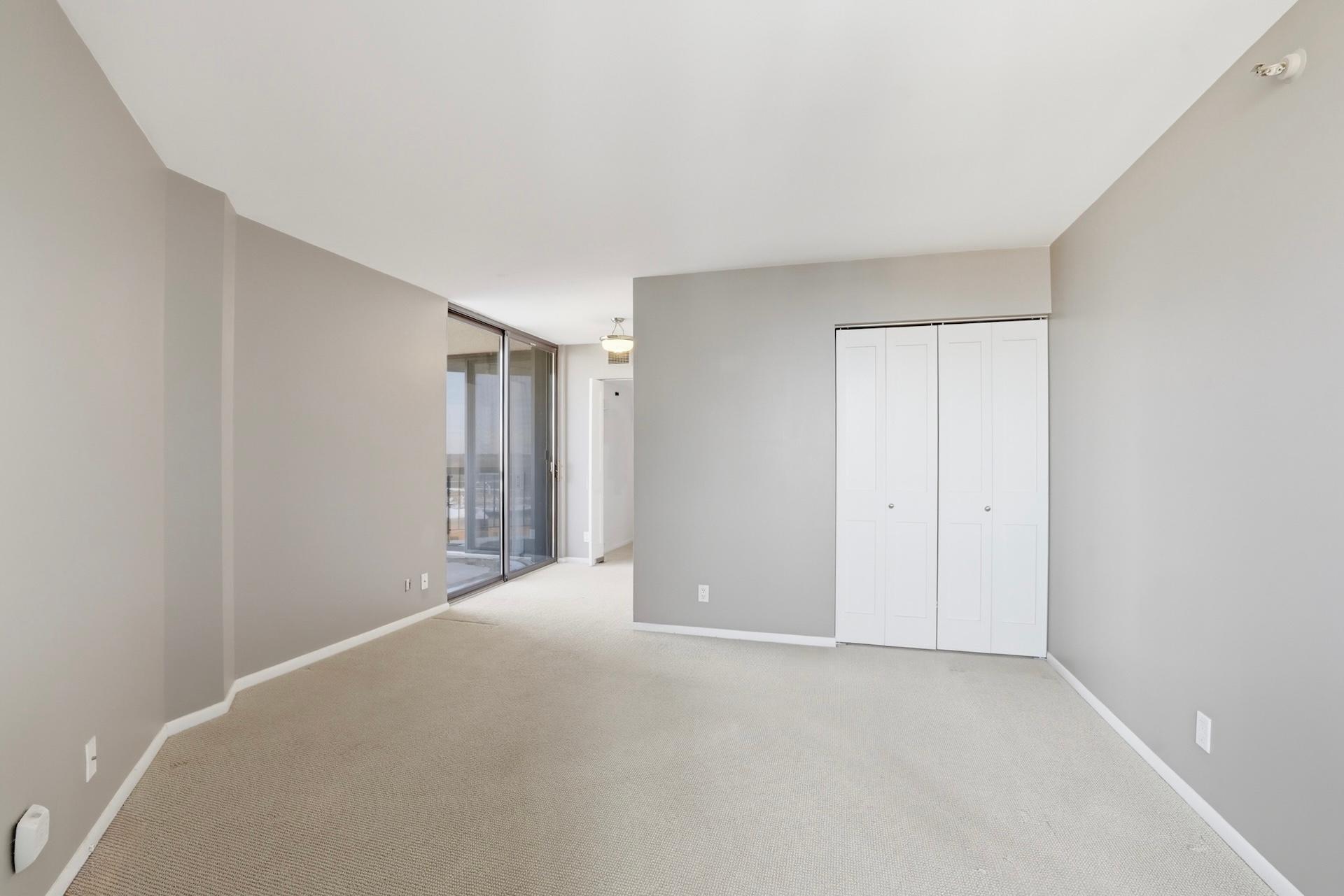 6566 France Avenue S Unit: 902