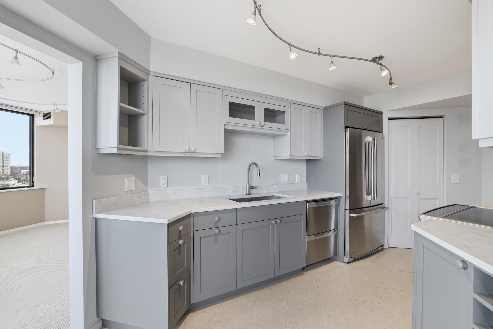 6566 France Avenue S Unit: 902