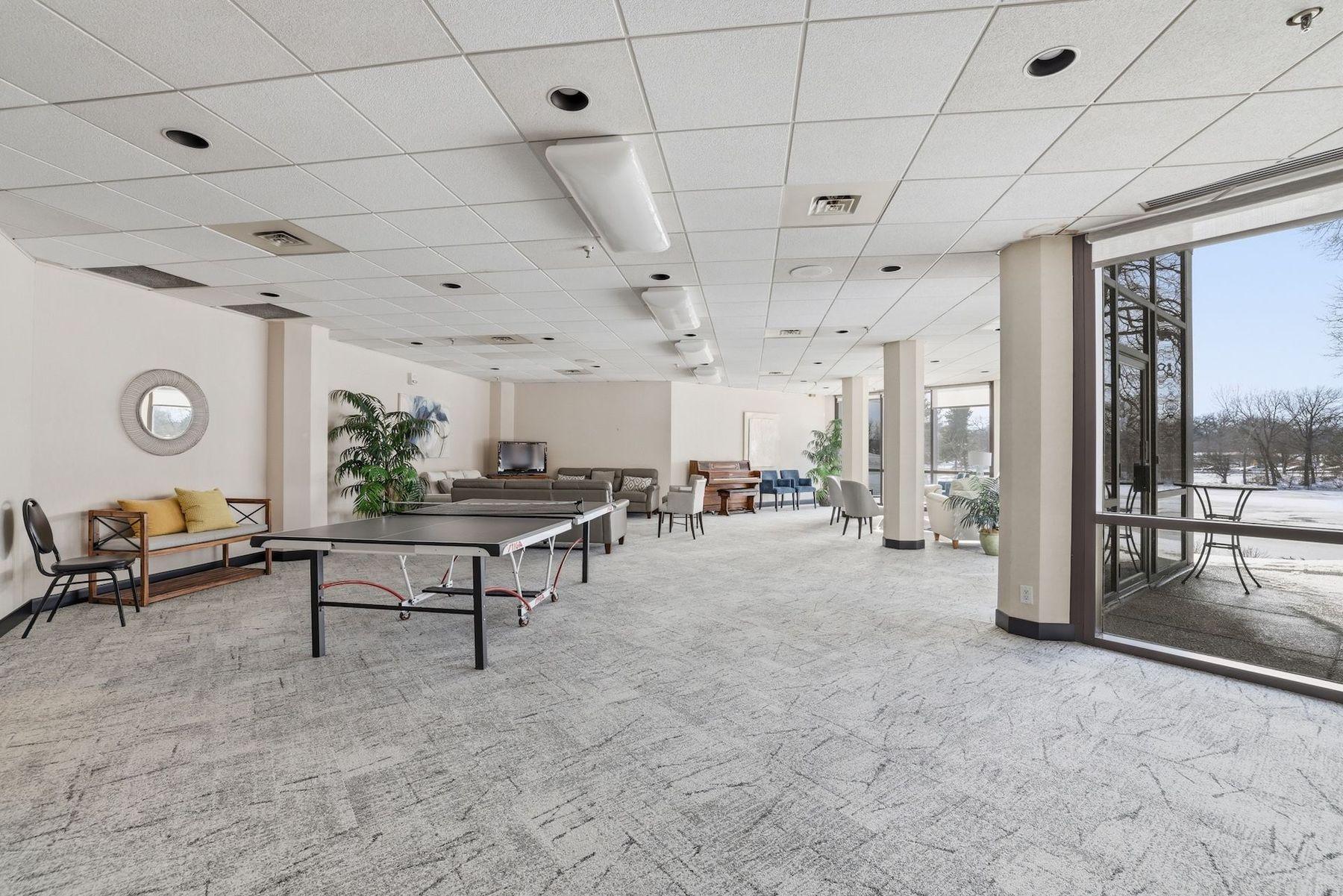 6566 France Avenue S Unit: 902