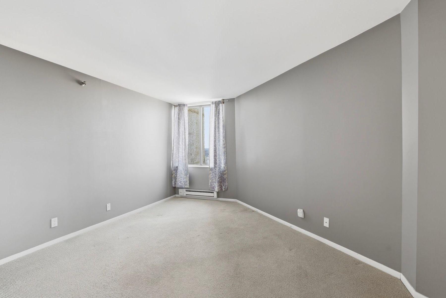 6566 France Avenue S Unit: 902