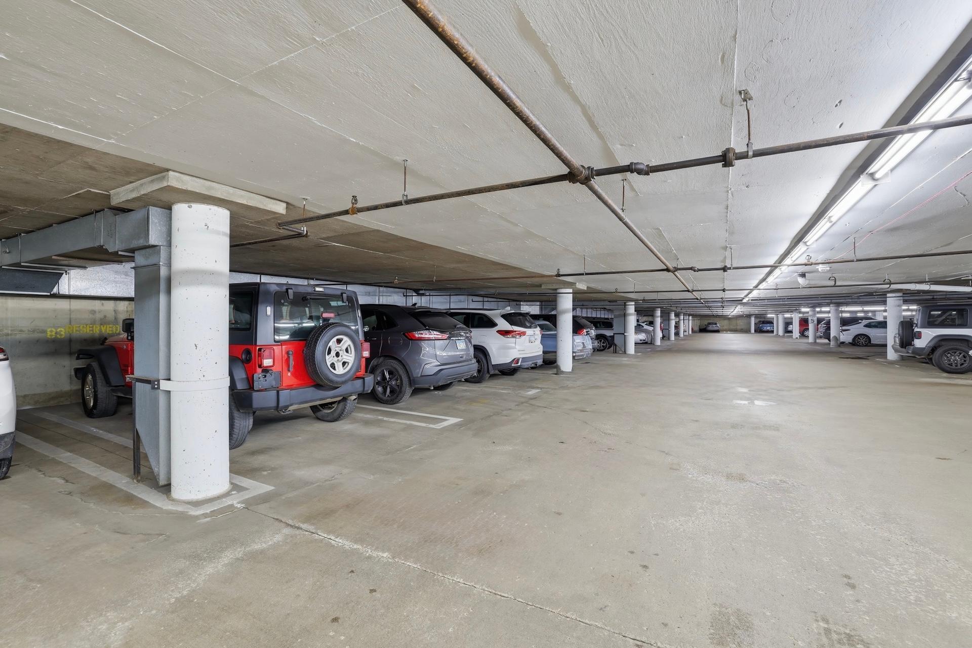 6566 France Avenue S Unit: 902