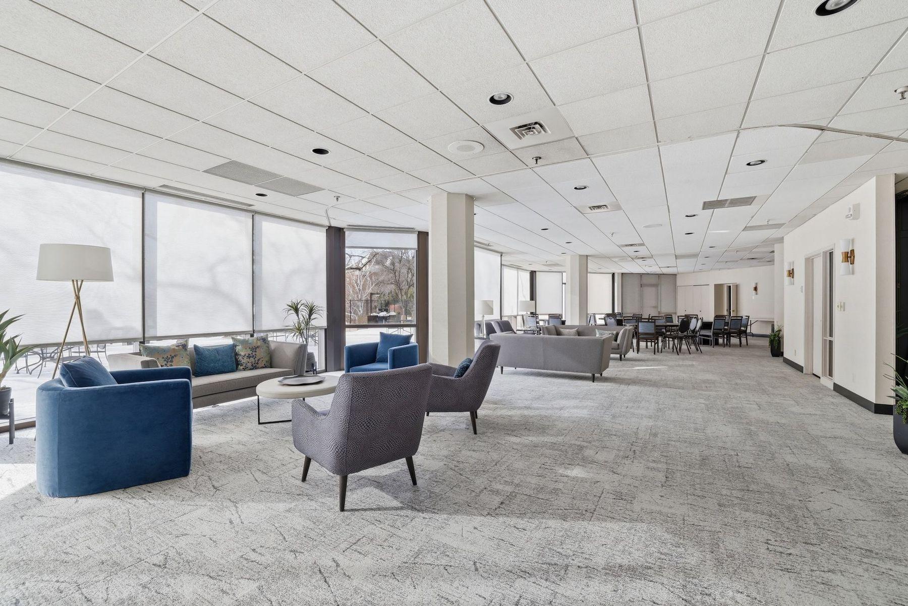 6566 France Avenue S Unit: 902