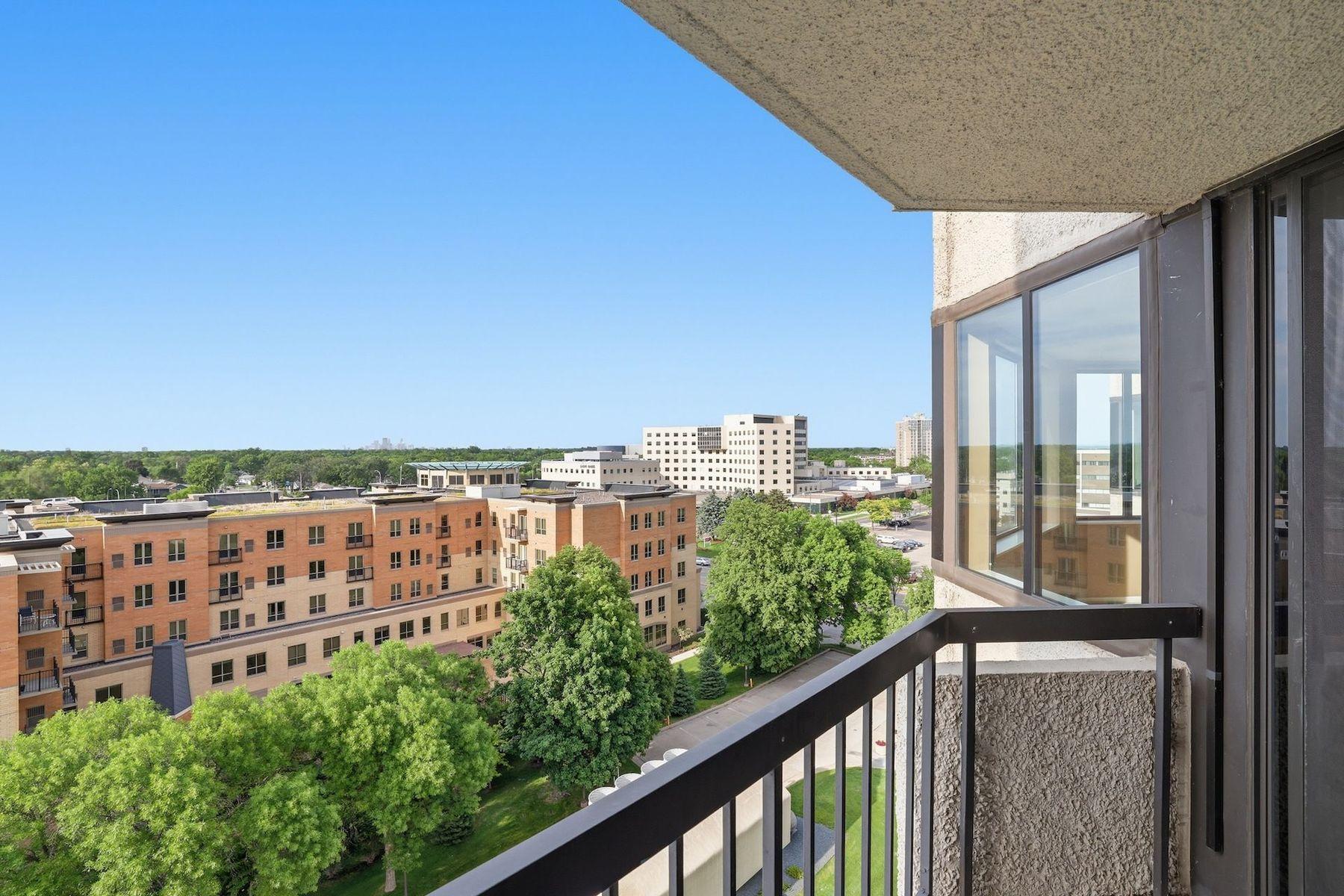 6566 France Avenue S Unit: 902