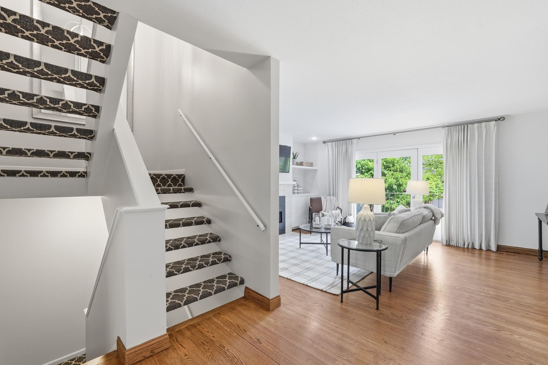 1641 Cedar Lake Parkway