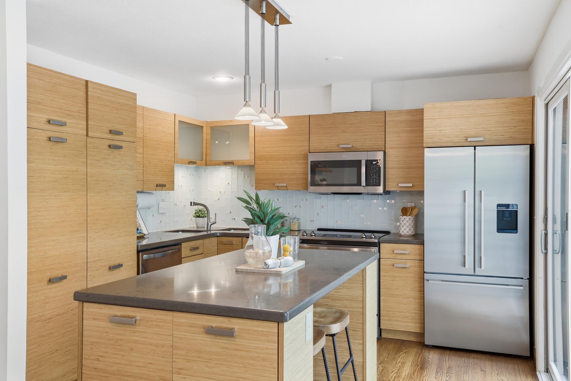1641 Cedar Lake Parkway