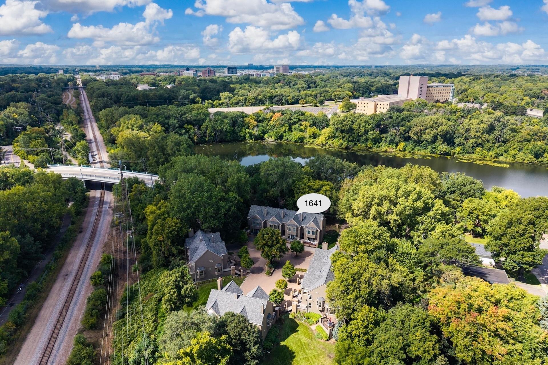 1641 Cedar Lake Parkway