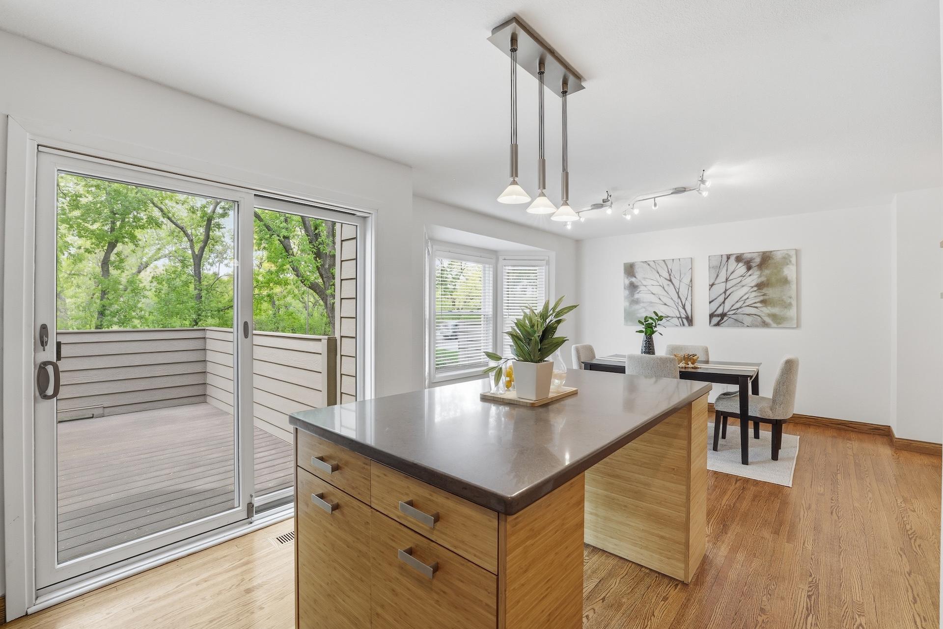 1641 Cedar Lake Parkway