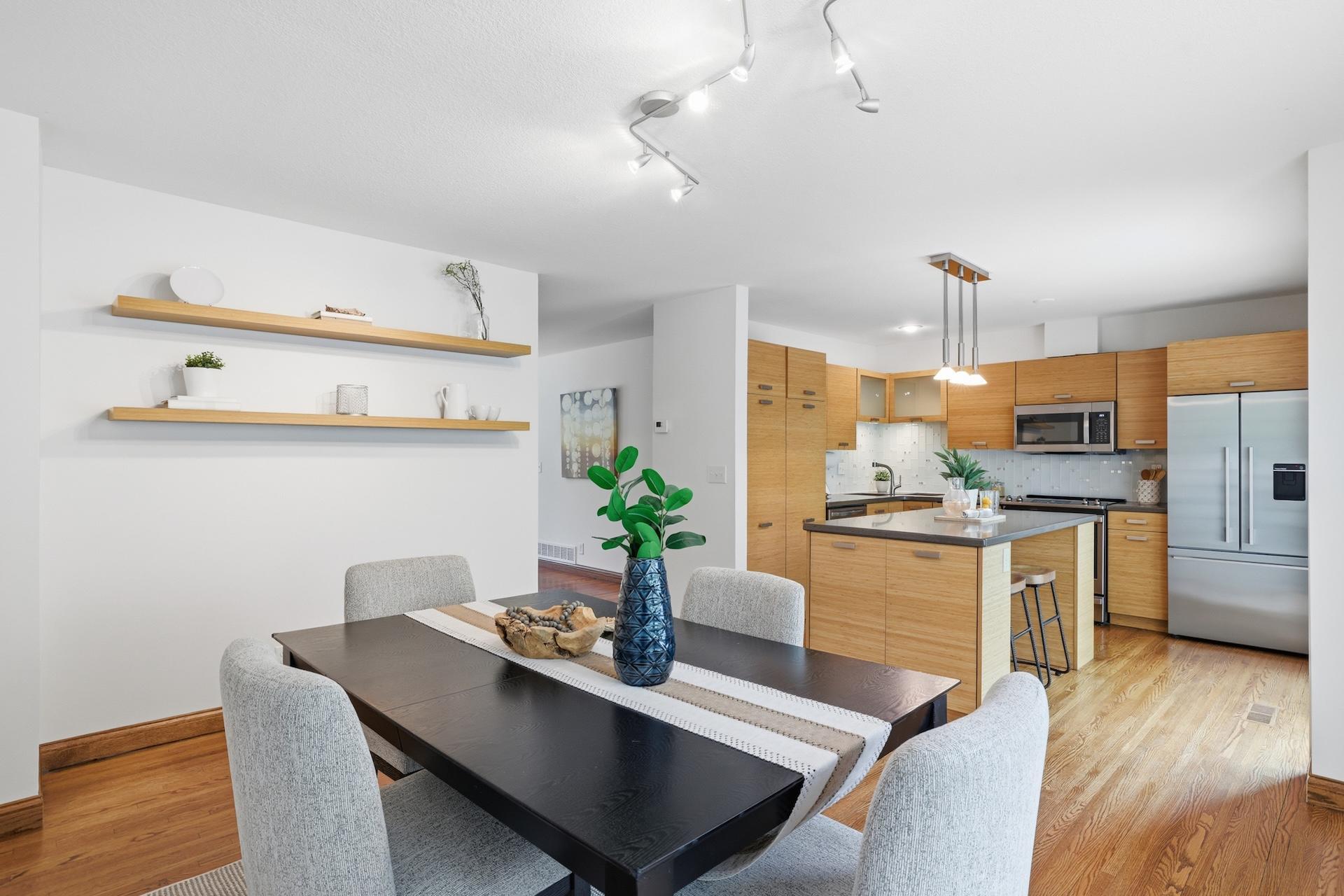 1641 Cedar Lake Parkway