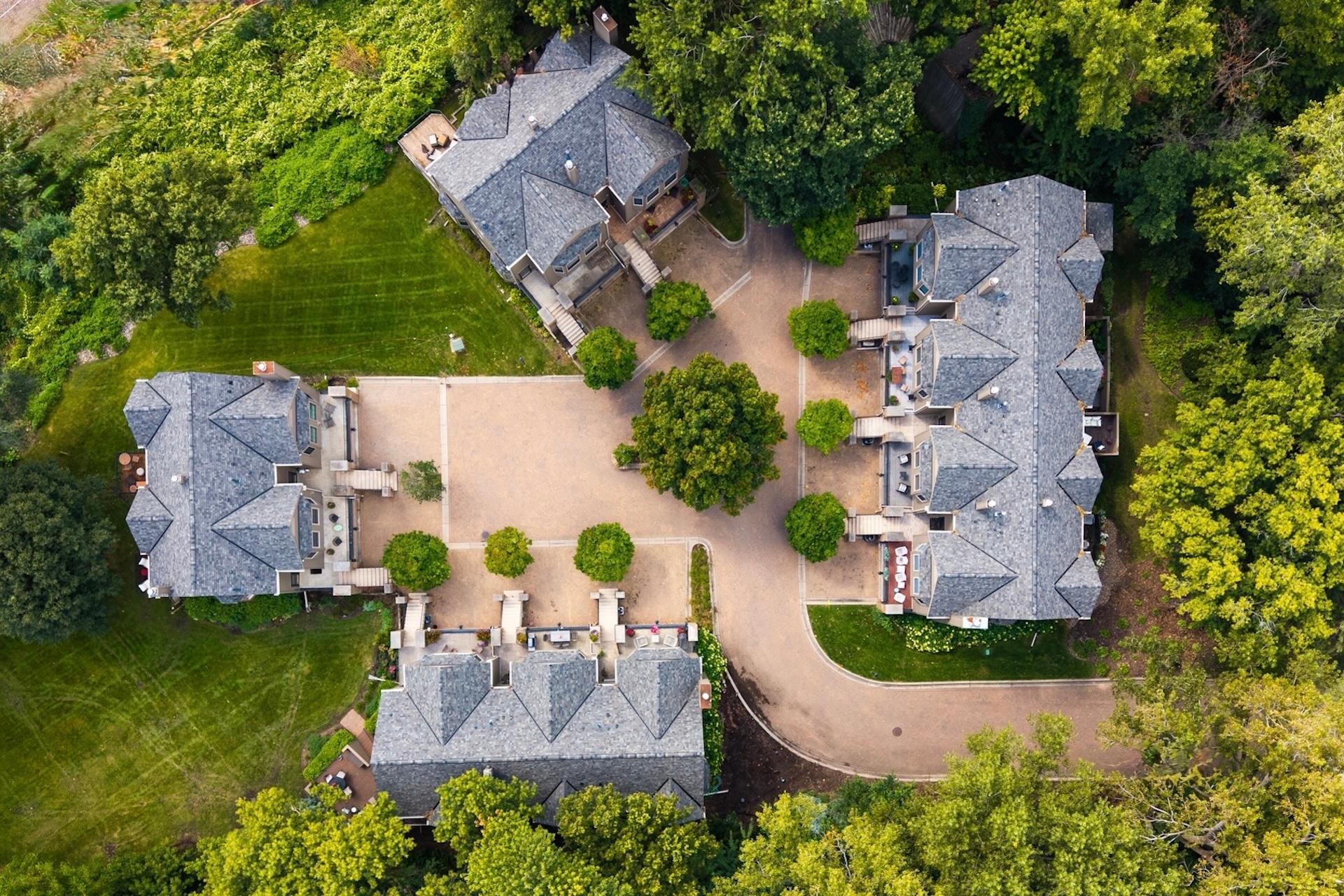 1641 Cedar Lake Parkway