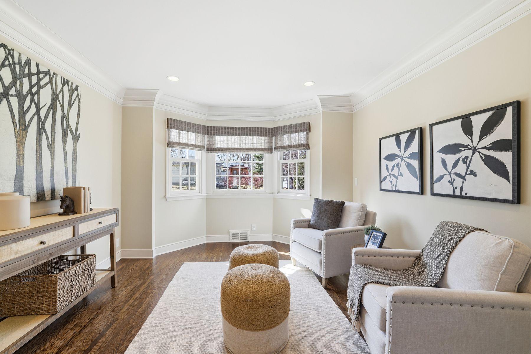 4224 Oakdale Avenue S