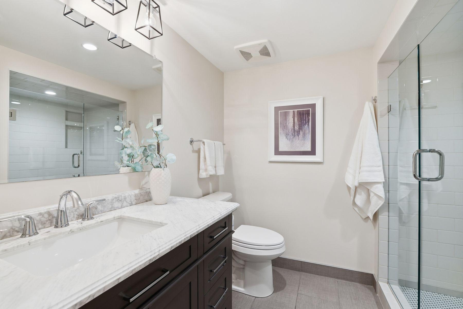 4224 Oakdale Avenue S