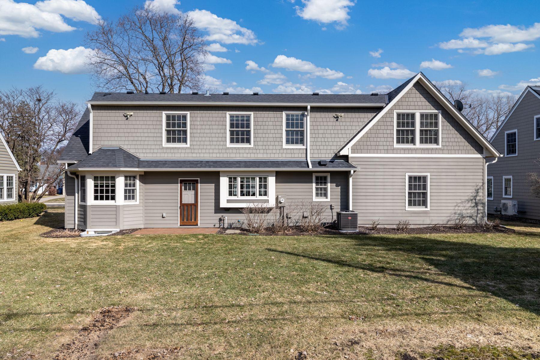 4224 Oakdale Avenue S