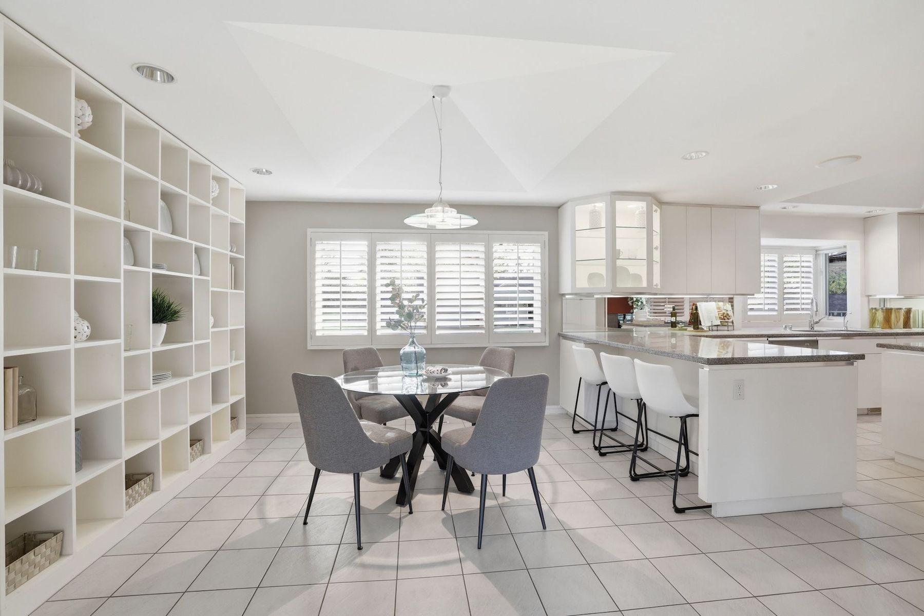 6625 Naomi Drive