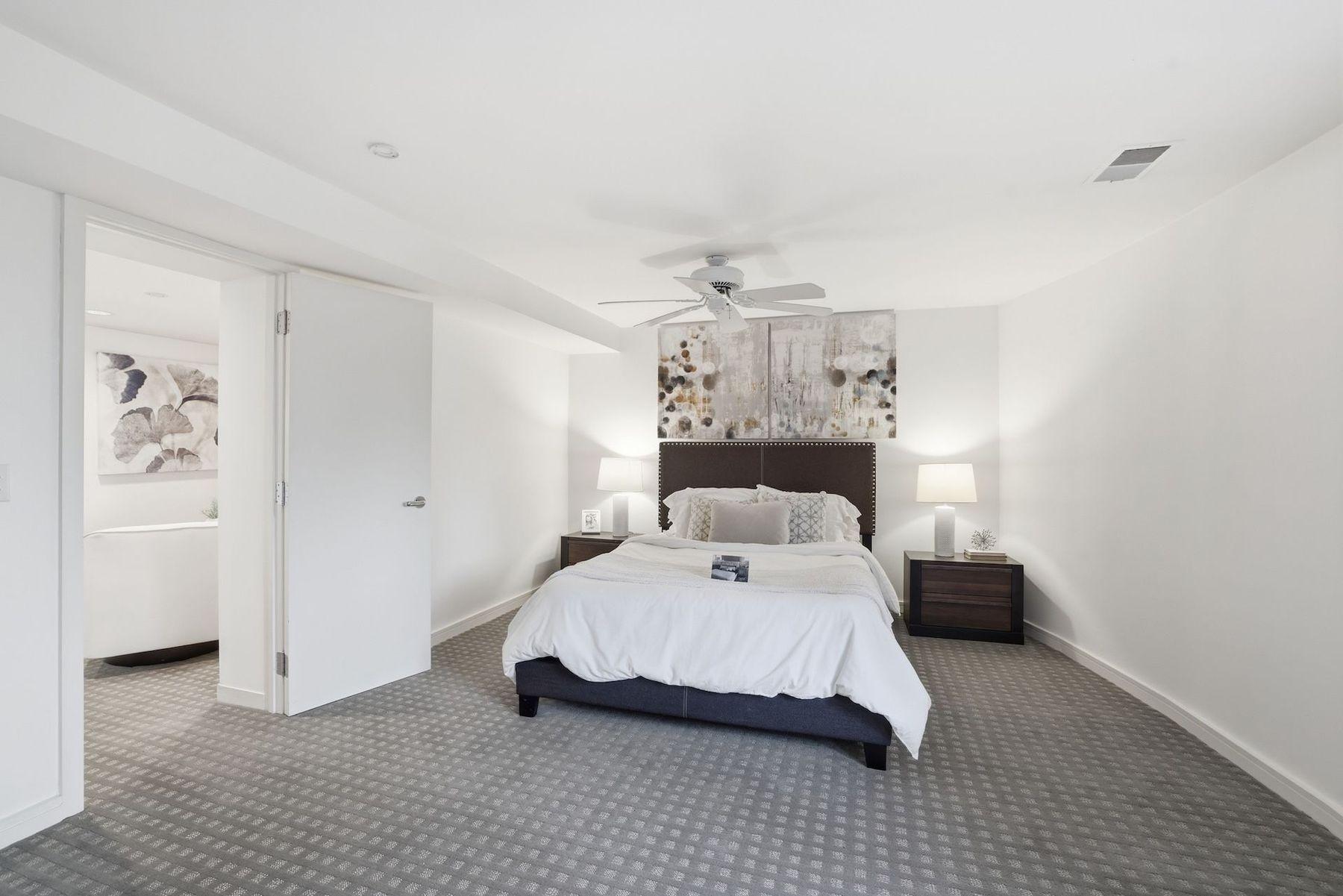 6625 Naomi Drive