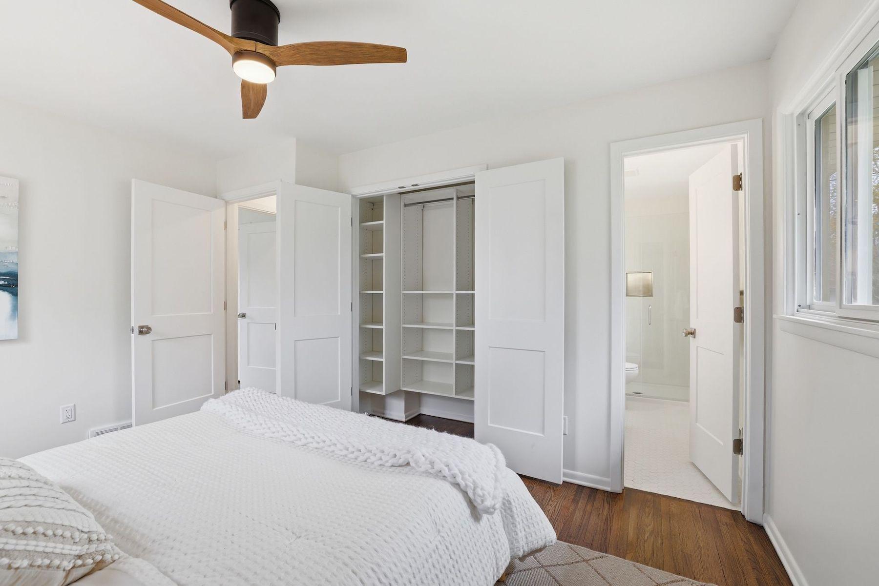 3009 W 100th Street