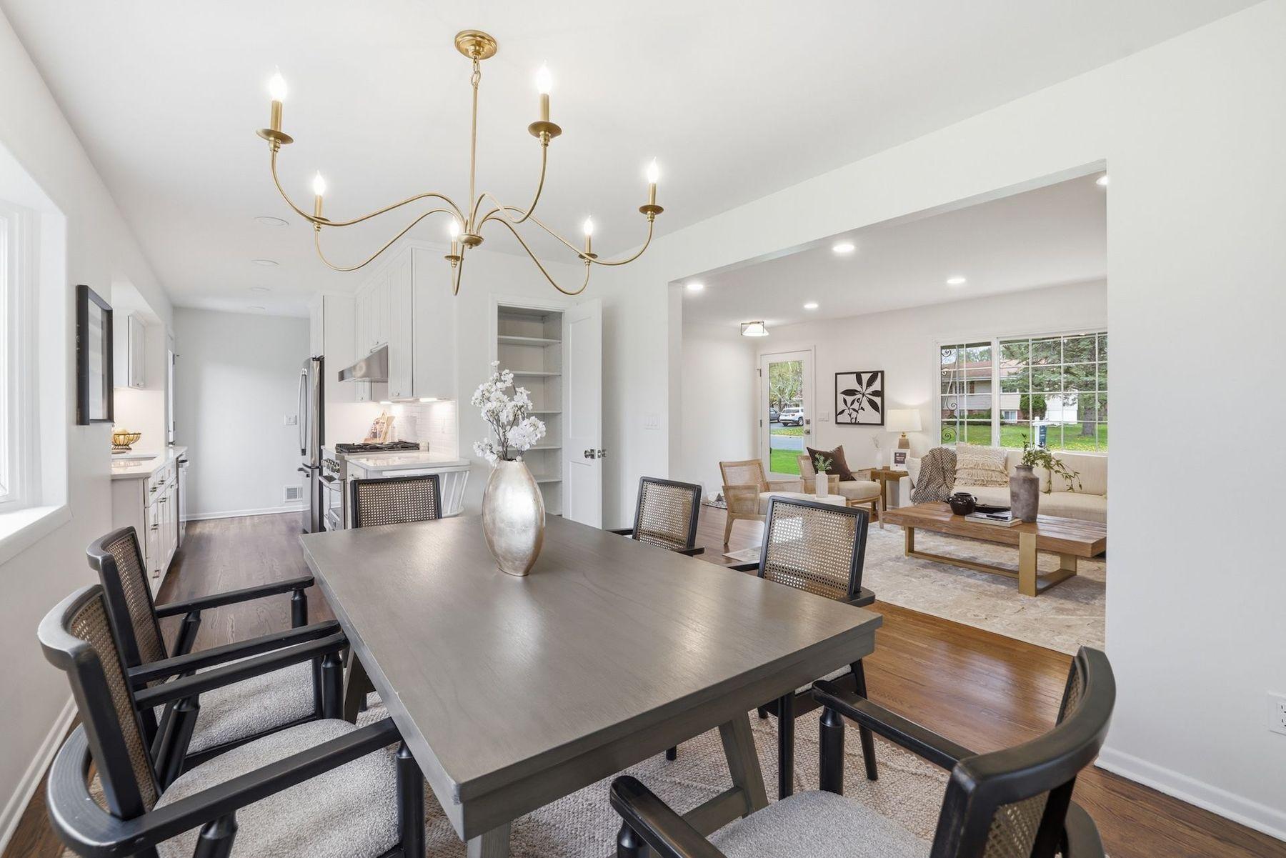3009 W 100th Street