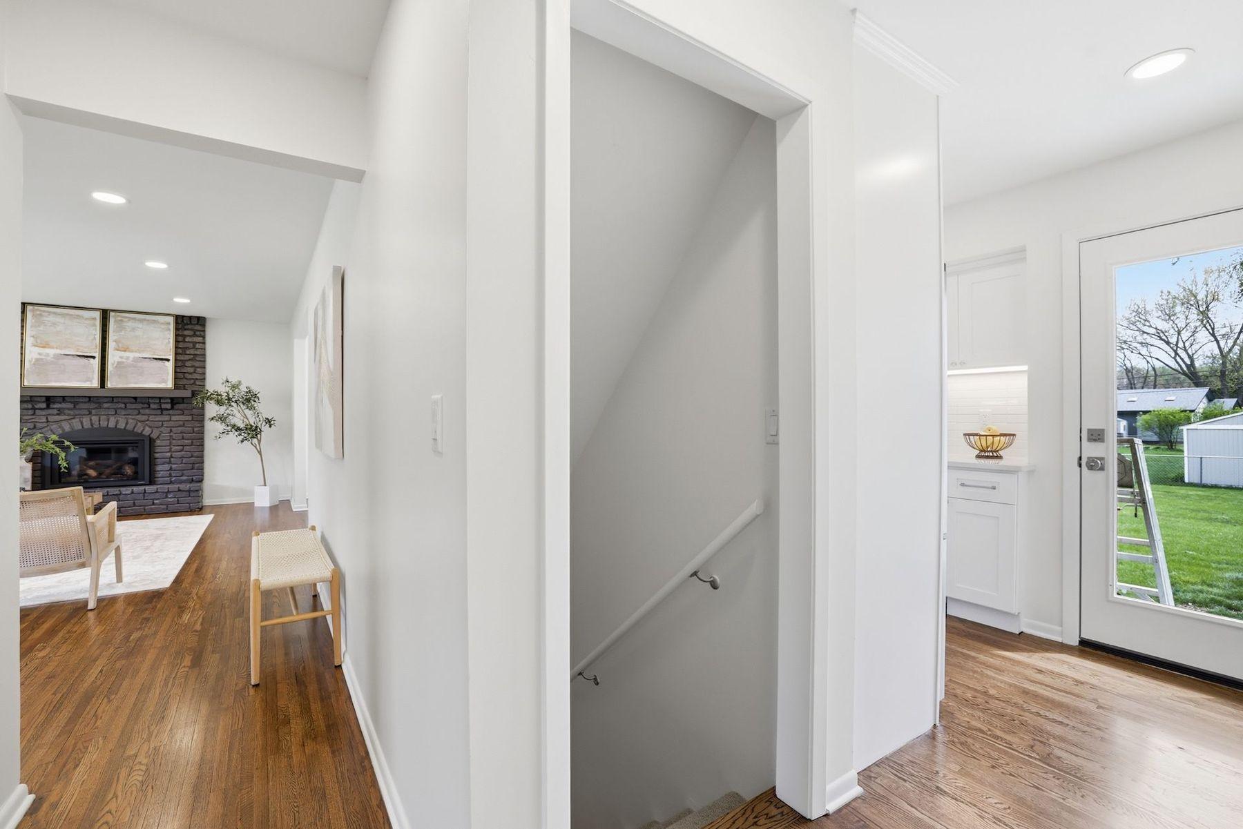 3009 W 100th Street