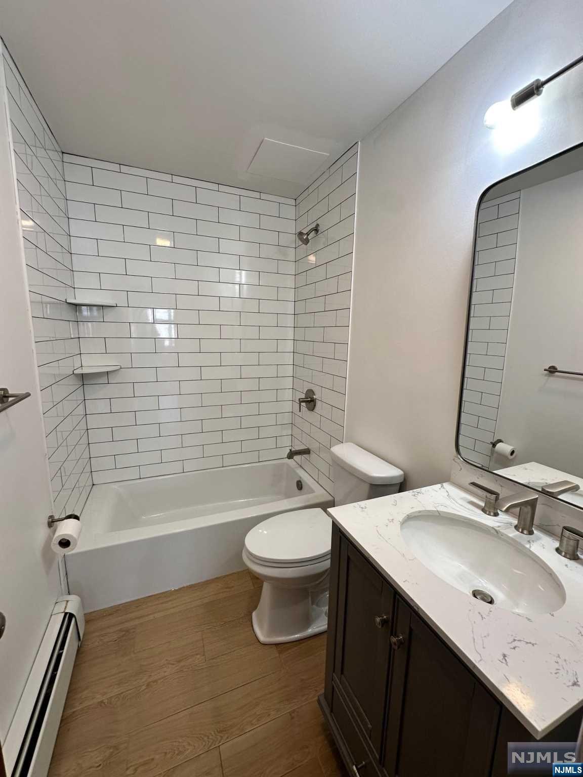 219 Riverview Place 4