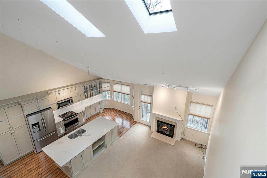 601 Fairfax Drive