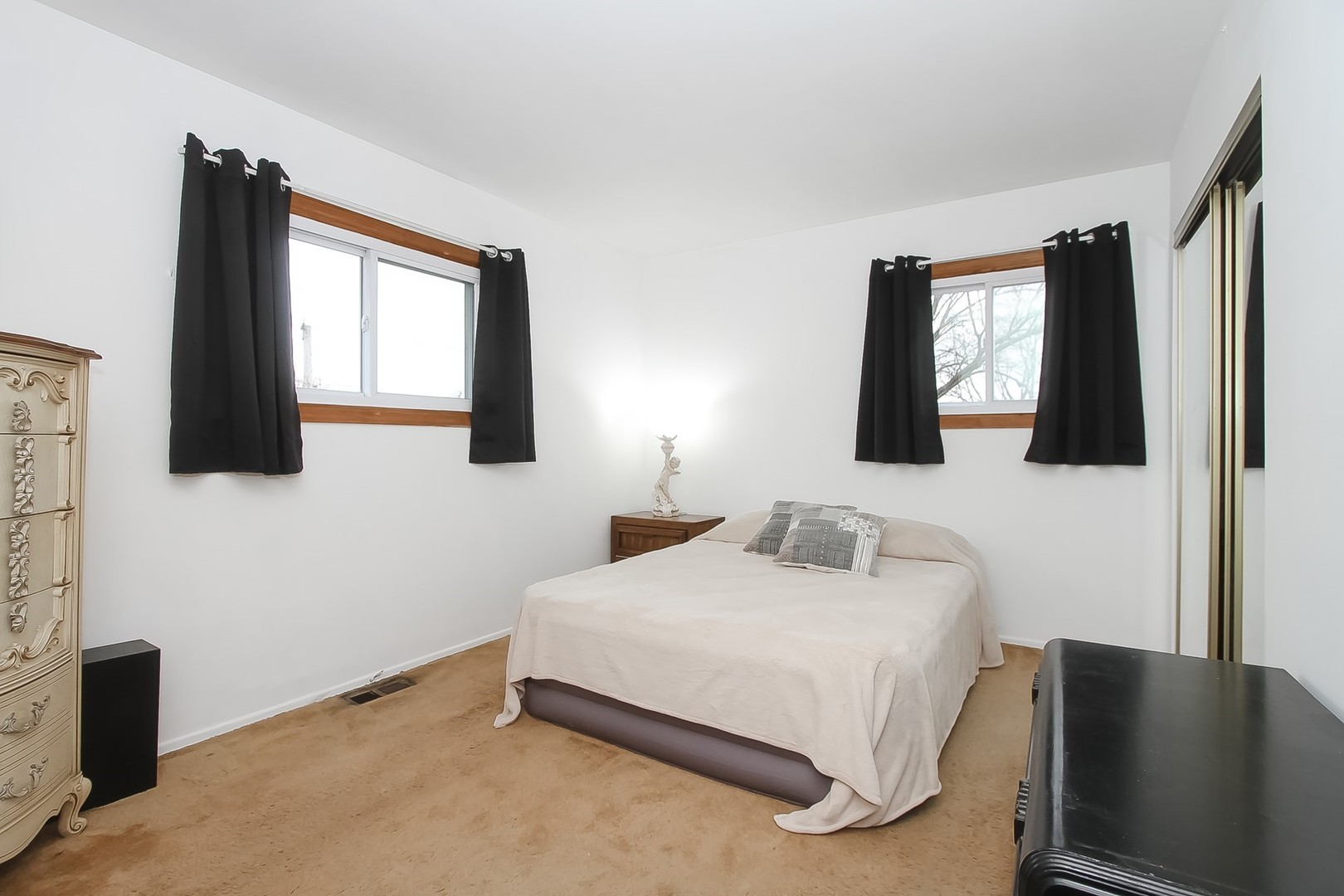21W307 Drury Lane
