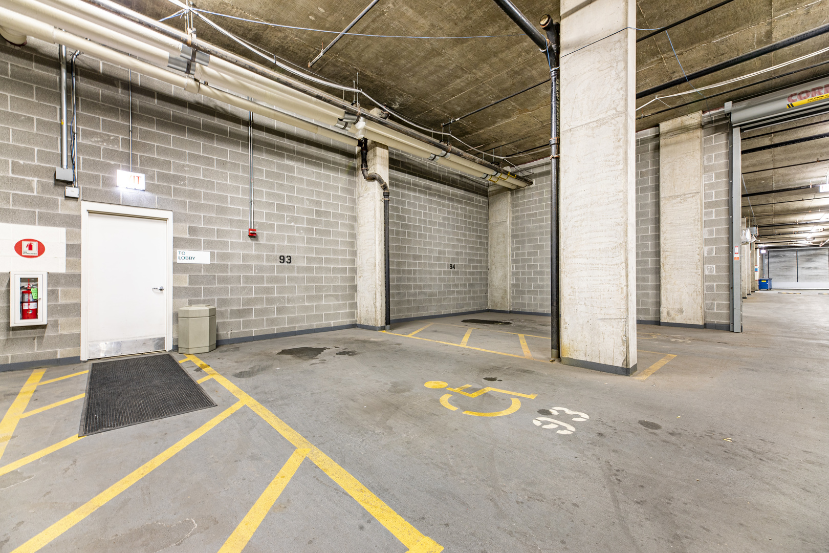 123 S GREEN Street Unit: 806B