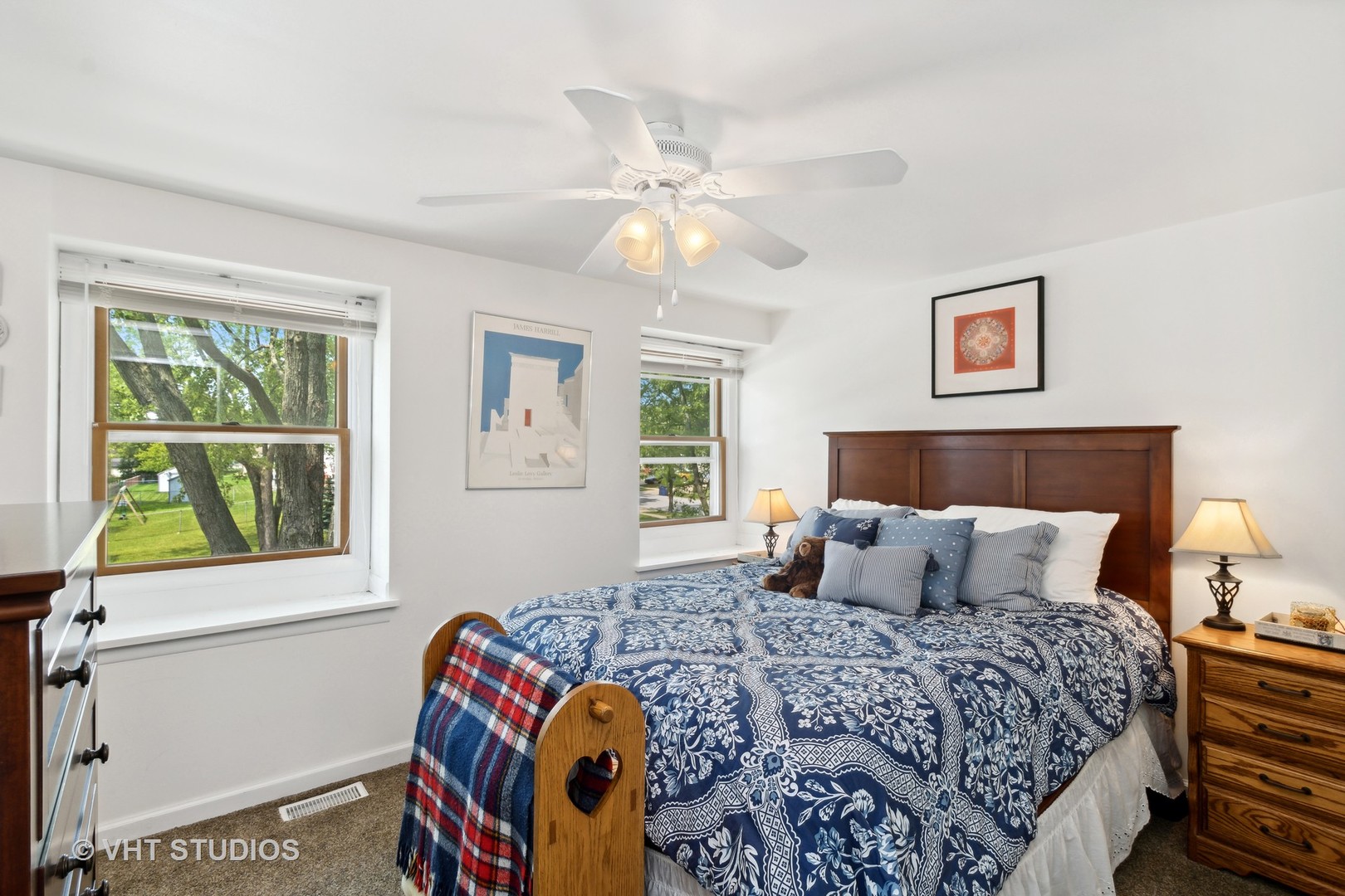 1113 Roslyn Lane