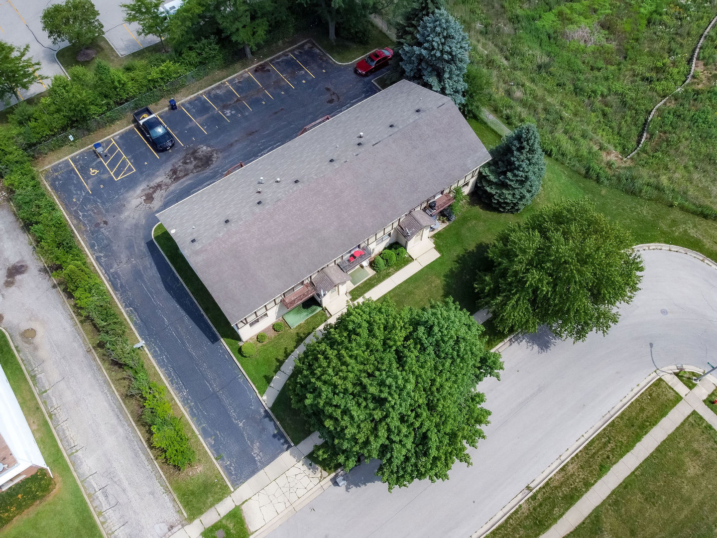 475 S Belmont Avenue Unit: 4