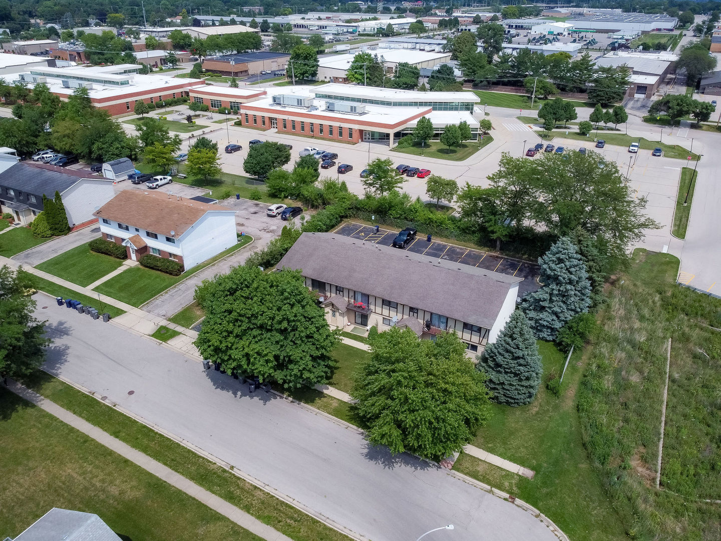 475 S Belmont Avenue Unit: 4