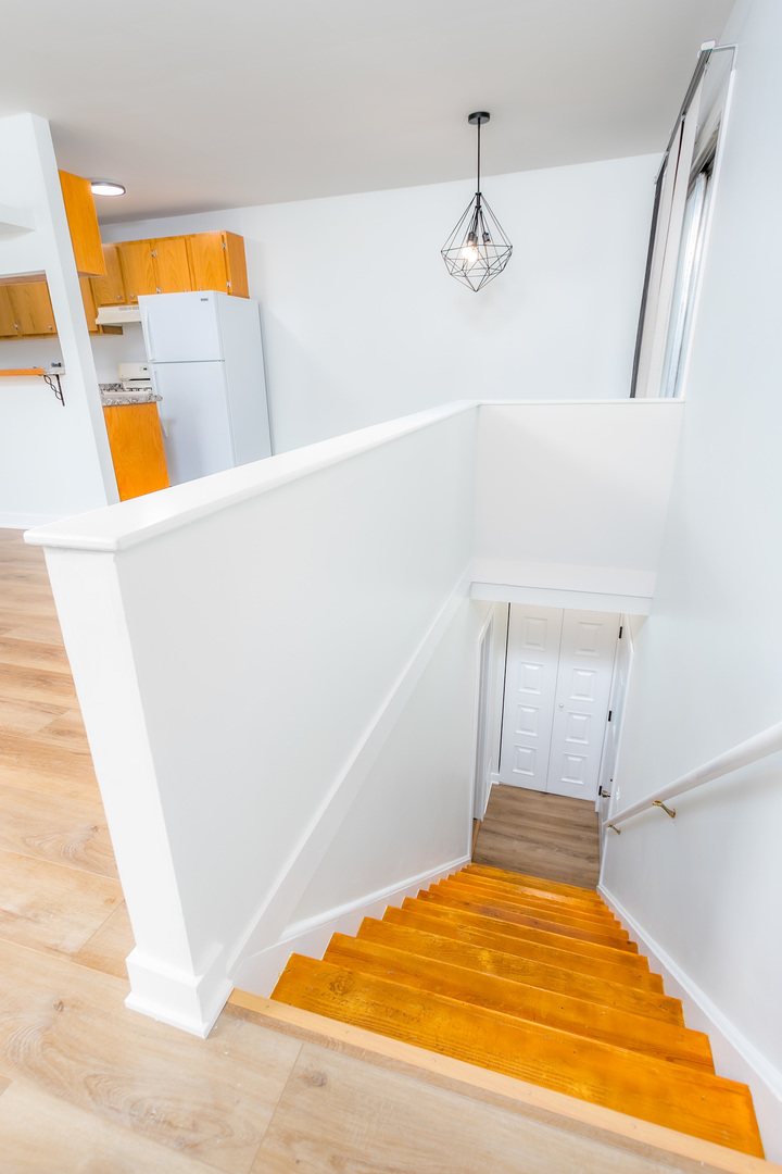 411 SIDNEY Avenue Unit: D