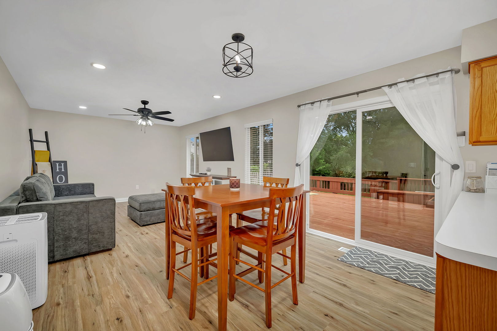 14163 S Monticello Circle