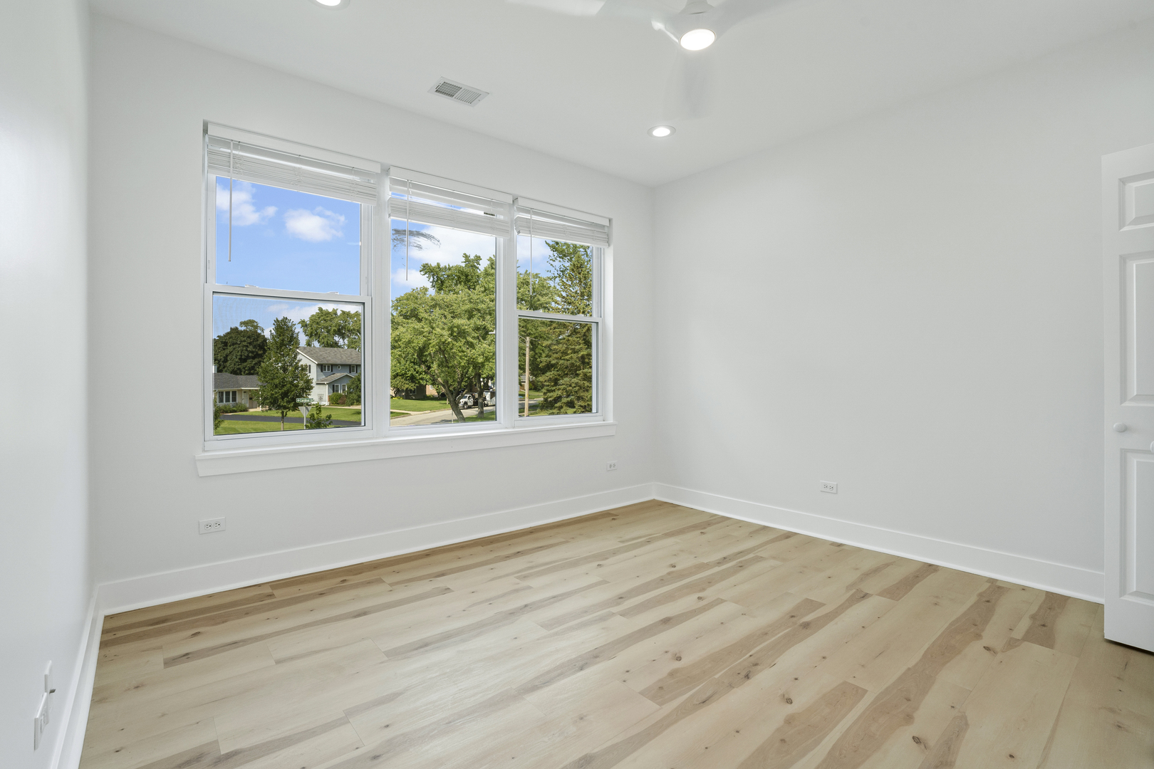 3401 Fremont Street