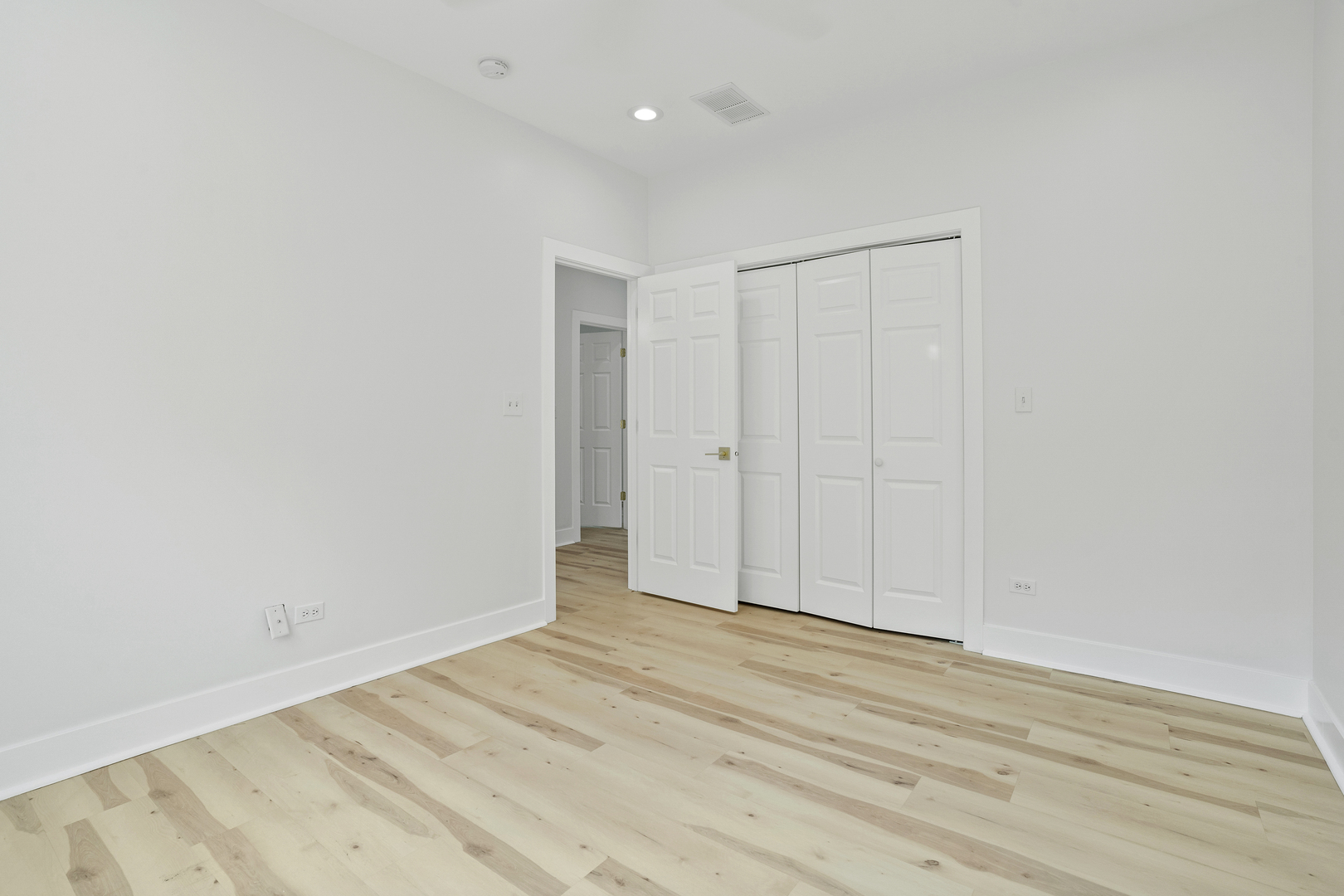 3401 Fremont Street