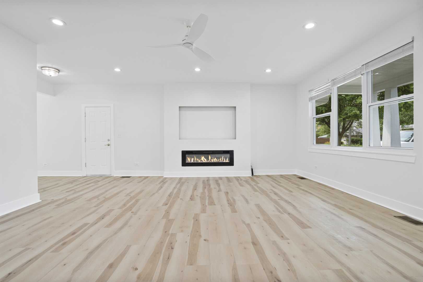 3401 Fremont Street